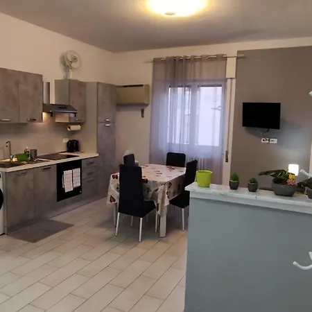 Apartment Casa Spiaggia D'oro Imperia
